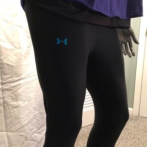 Women’s UA ColdGear running pants/yoga pants